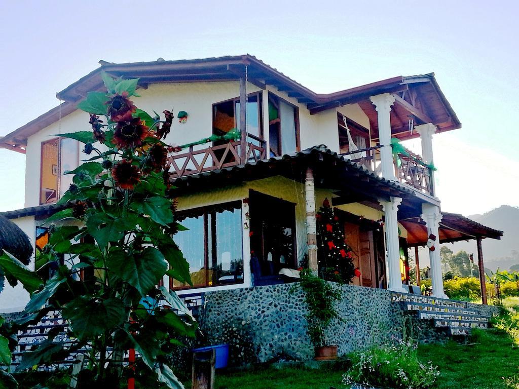 Hospedaje Rural La Boira Jardín Extérieur photo