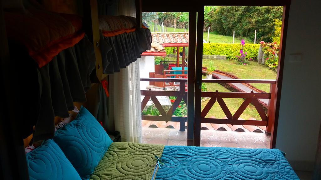 Hospedaje Rural La Boira Jardín Extérieur photo