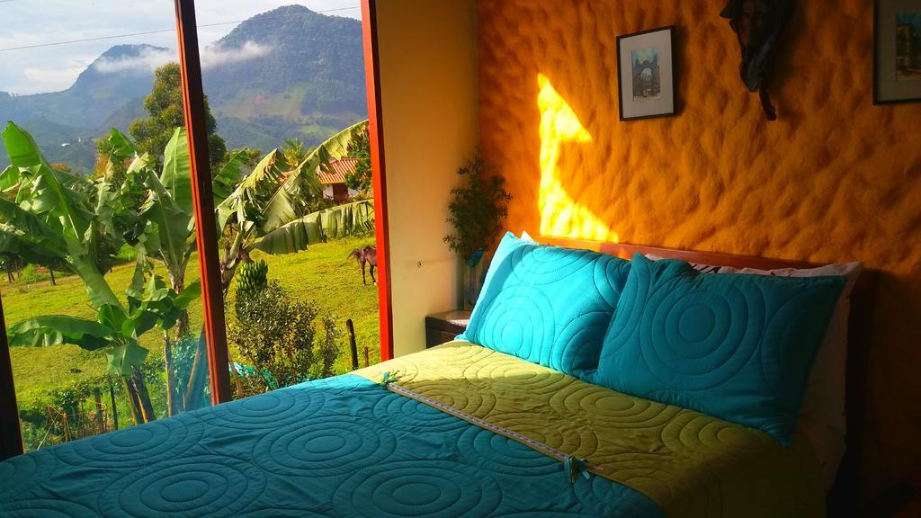 Hospedaje Rural La Boira Jardín Extérieur photo