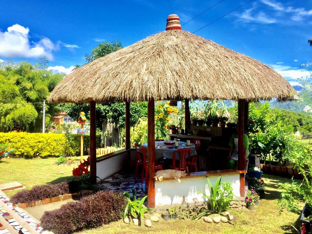 Hospedaje Rural La Boira Jardín Extérieur photo