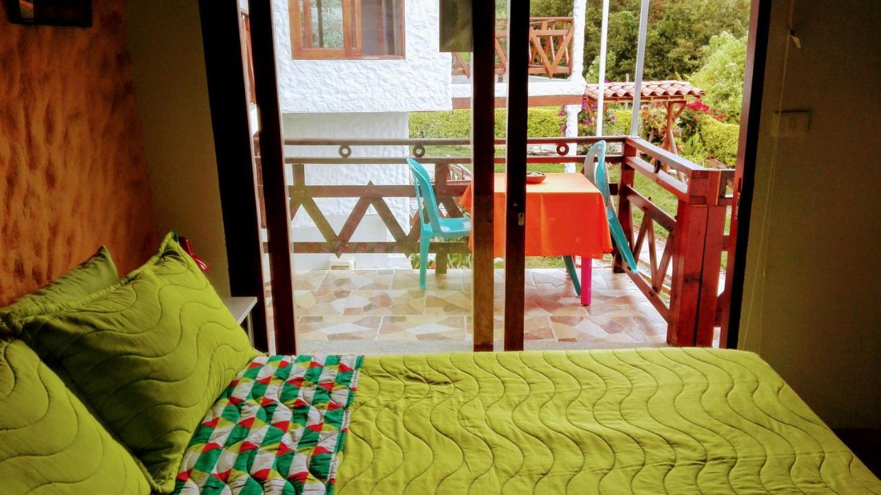Hospedaje Rural La Boira Jardín Extérieur photo